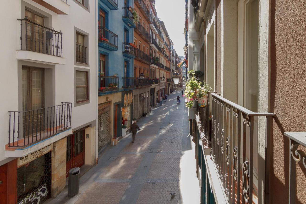 Centro del Casco viejo Órigenes y tradición Bilbau Exterior foto